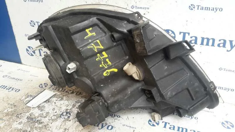 Faro Derecho para Nissan Kubistar (X76)