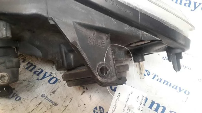 Faro Derecho para Nissan Kubistar (X76)
