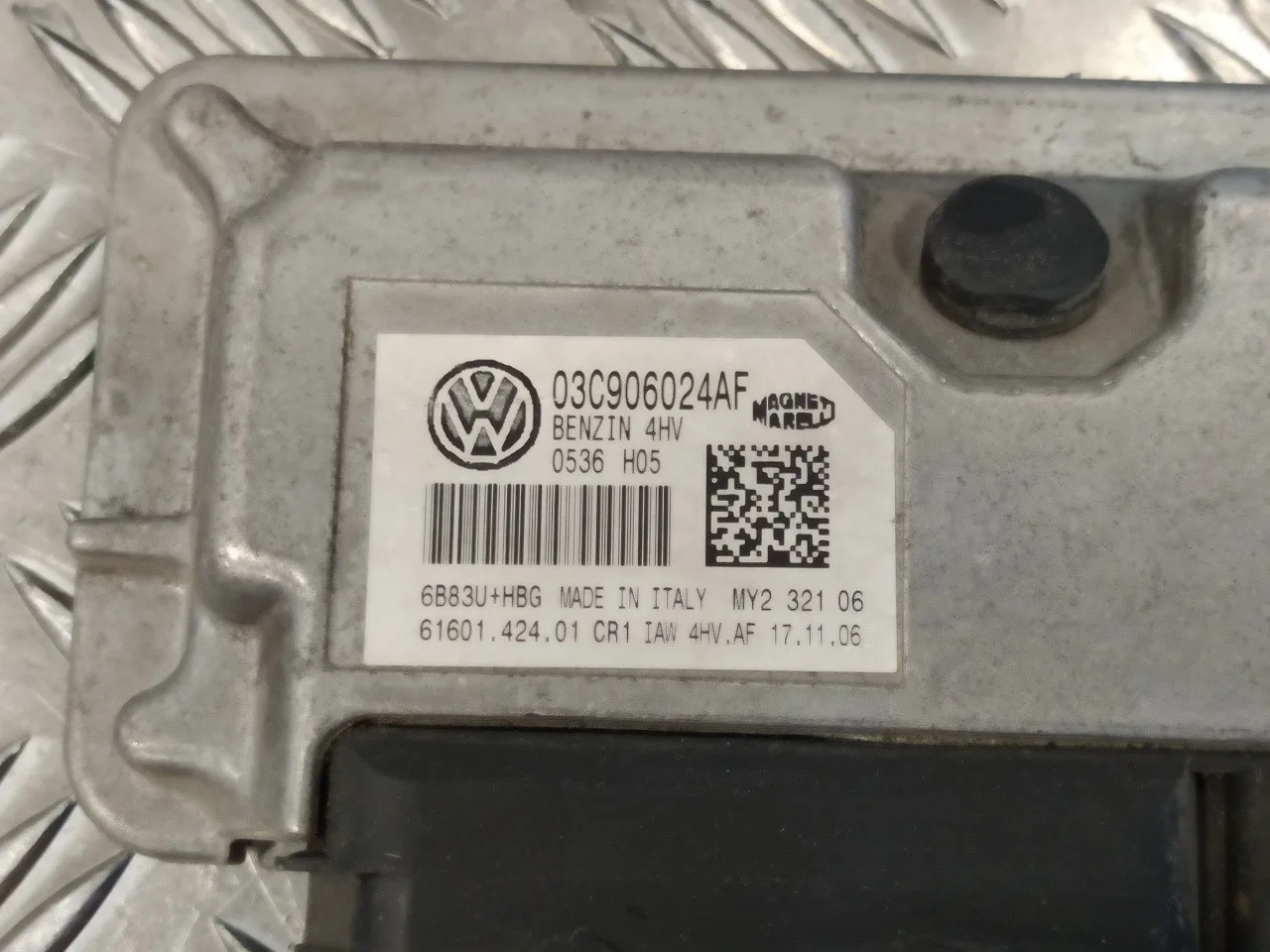 Centralita Motor Uce para Seat Ibiza (6L1)