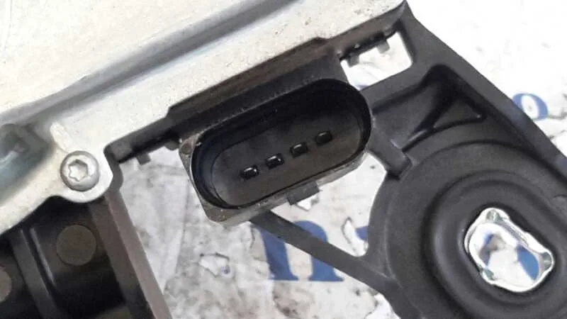 Motor Limpia Trasero para Volkswagen Passat Variant (365)