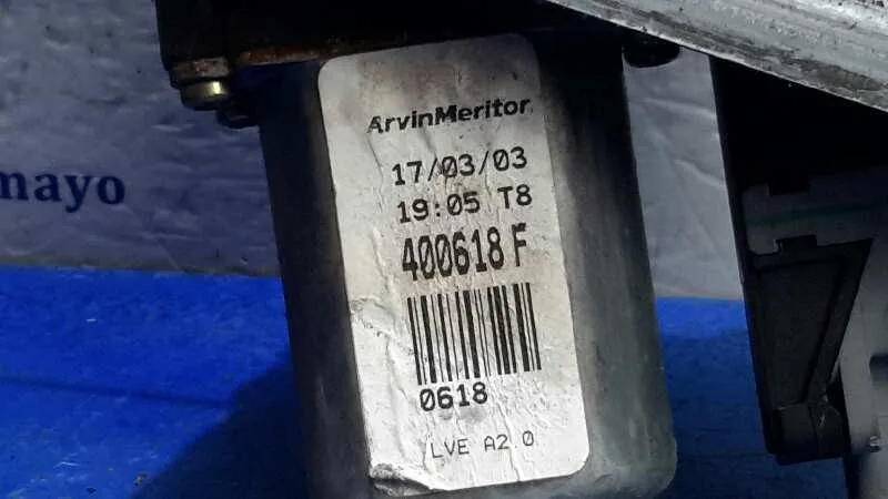 Elevalunas Delantero Derecho para Citroën C3