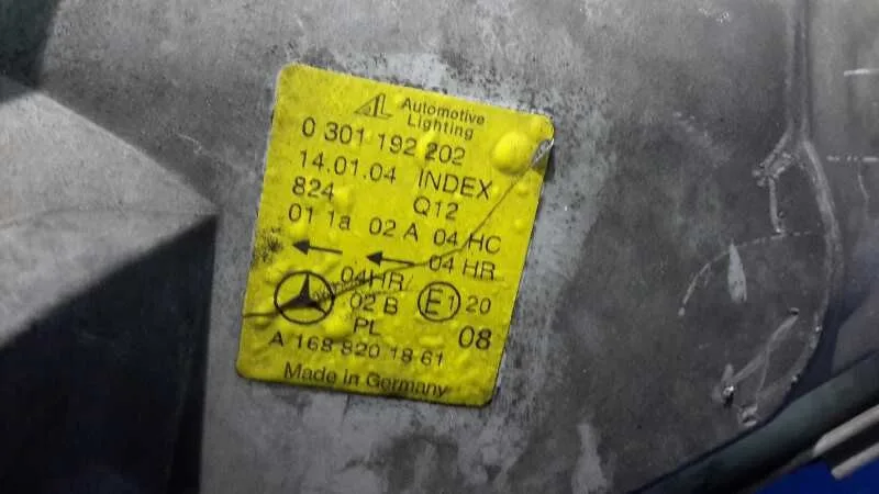 Faro Derecho para Mercedes-Benz Clase A (W168)