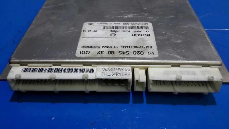 Centralita Motor Uce para Mercedes-Benz Clase S (W220) Berlina