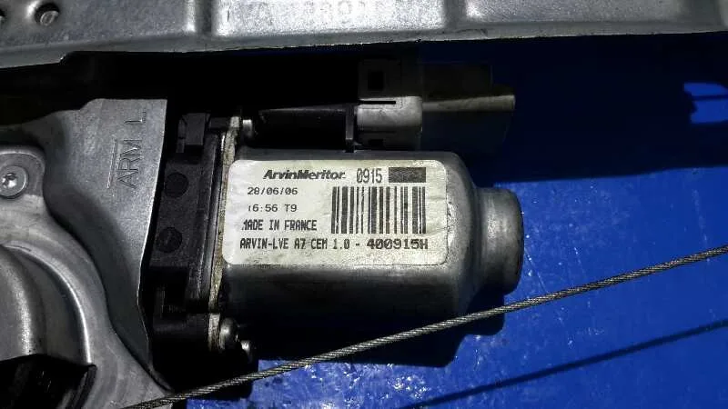 Elevalunas Delantero Izquierdo para Peugeot 207