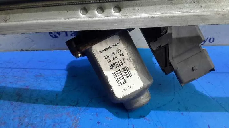 Elevalunas Delantero Derecho para Citroën C3