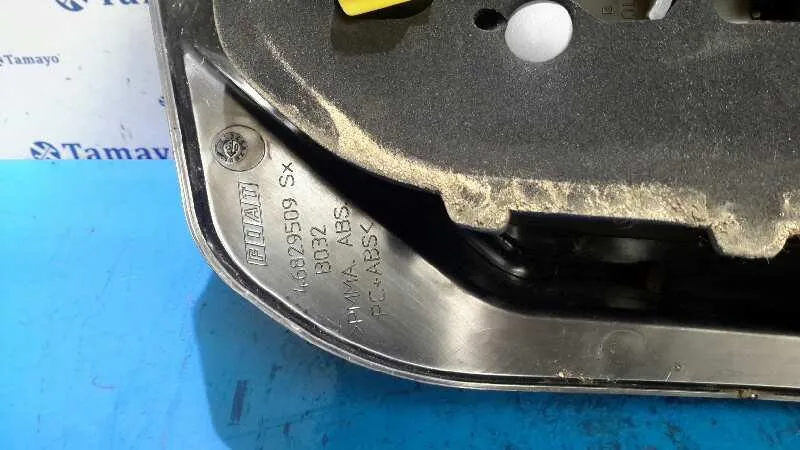 Piloto Trasero Izquierdo para Fiat Idea (135)