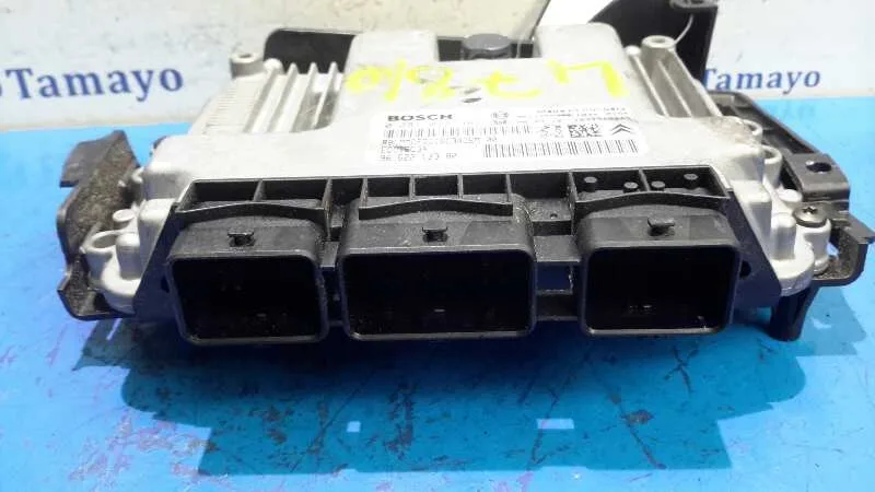 Centralita Motor Uce para Peugeot 407