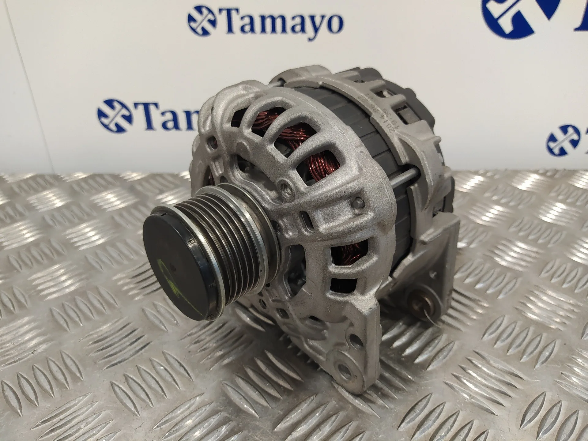 Alternador para Volkswagen Polo (6C1)