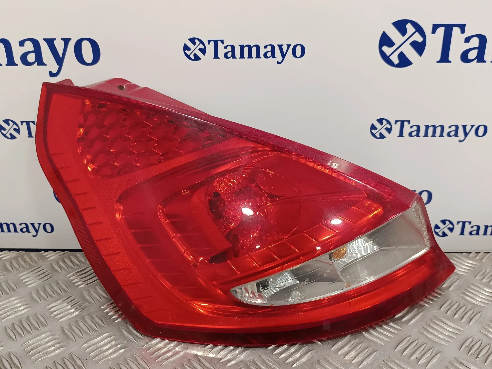 Piloto Trasero Izquierdo para Ford Fiesta (Cb1)