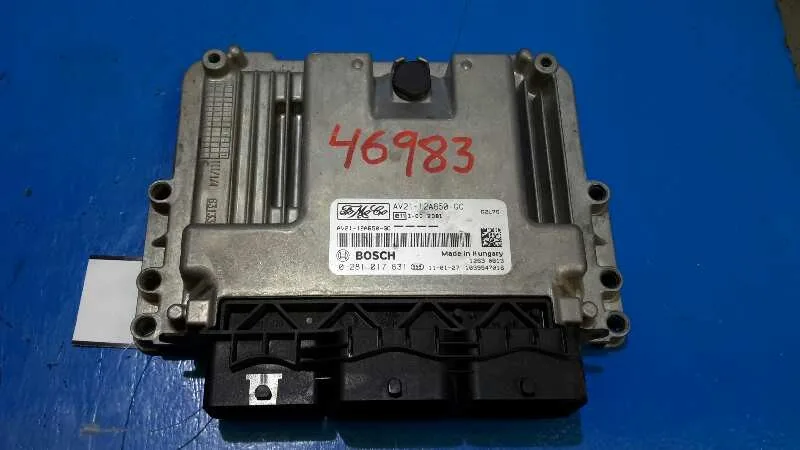 Centralita Motor Uce para Ford Fiesta (Cb1)