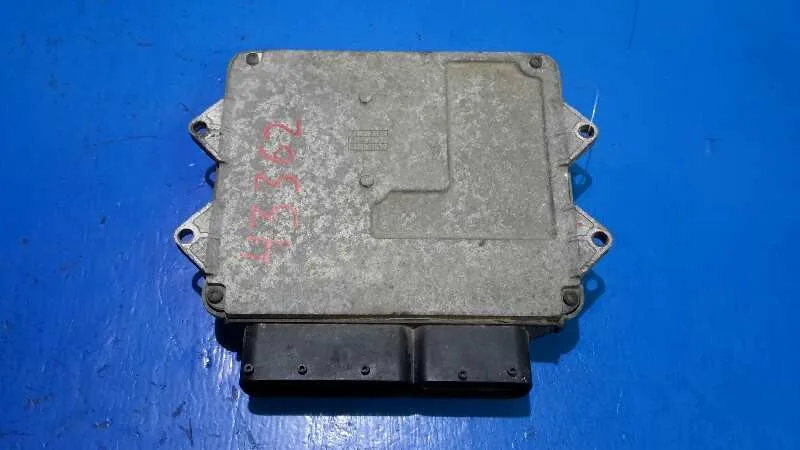 Centralita Motor Uce para Suzuki Swift Berlina (Mz)