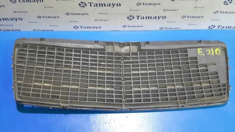 Rejilla Delantera para Mercedes-Benz Clase E (W210) Berlina