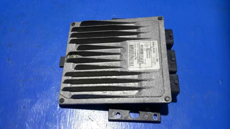 Centralita Motor Uce para Renault Clio Iii