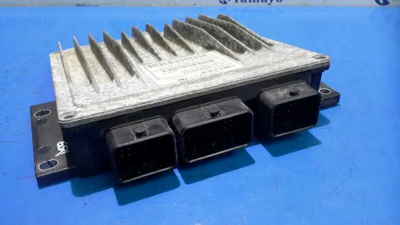Centralita Motor Uce para Citroën C4 Coupe