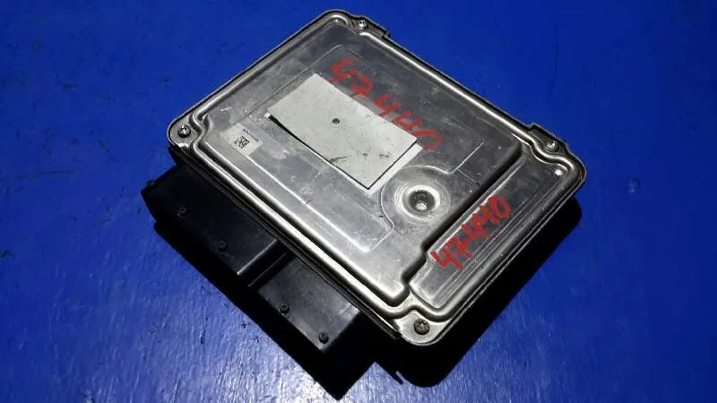 Centralita Motor Uce para Seat Altea Xl (5P5)