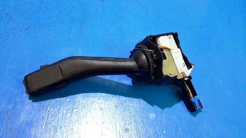 Mando Limpia para Seat Leon (1P1)