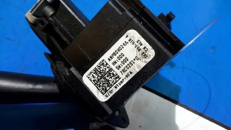 Mando Limpia para Seat Leon (1P1)