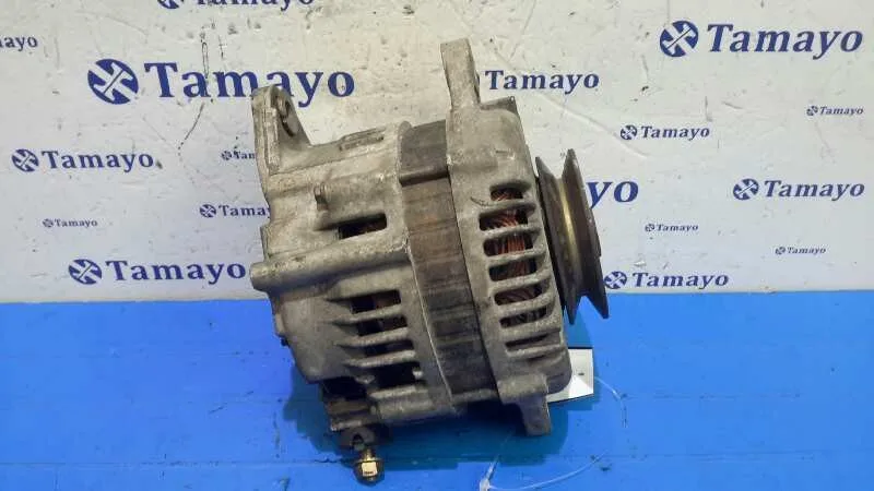 Alternador para Nissan Almera (N16/E)