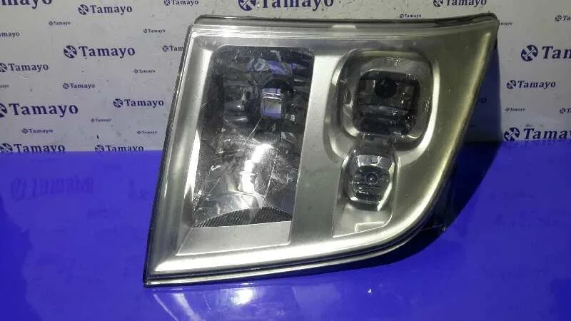Faro Derecho para Ford Transit Caja Cerrada '06