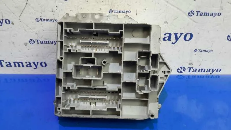 Caja Reles / Fusibles para Alfa Romeo 147 (190)