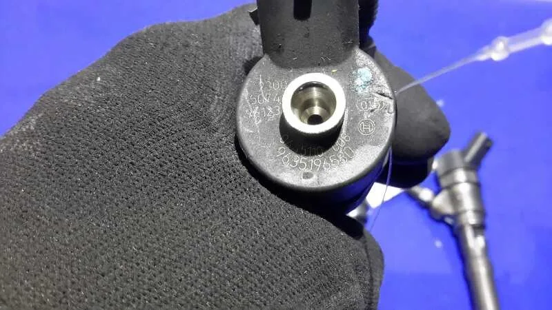 Inyector para Peugeot 406 Berlina (S1/S2)