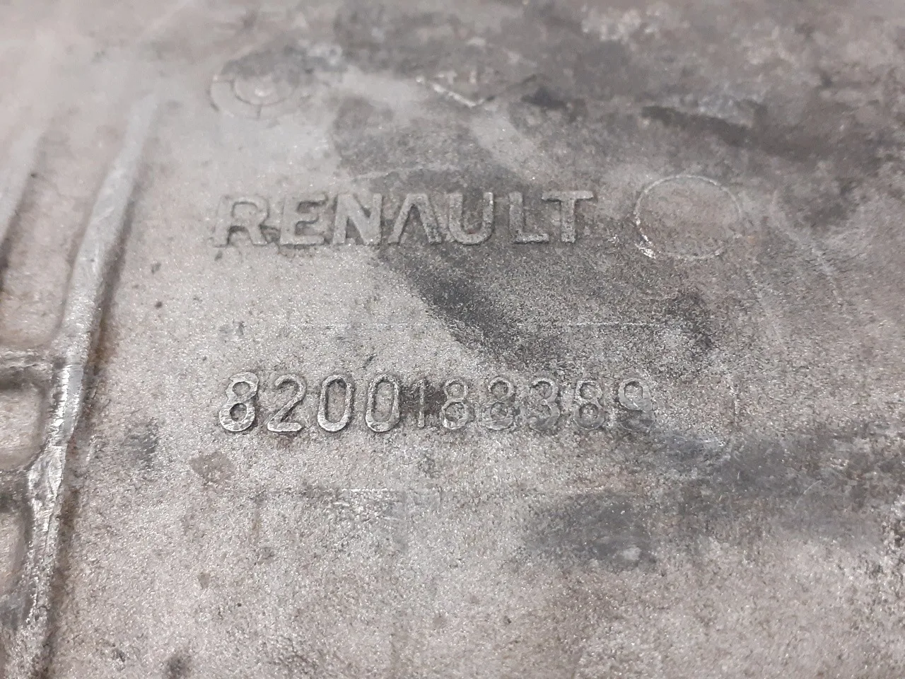 Carter para Renault Megane Ii Berlina 3P