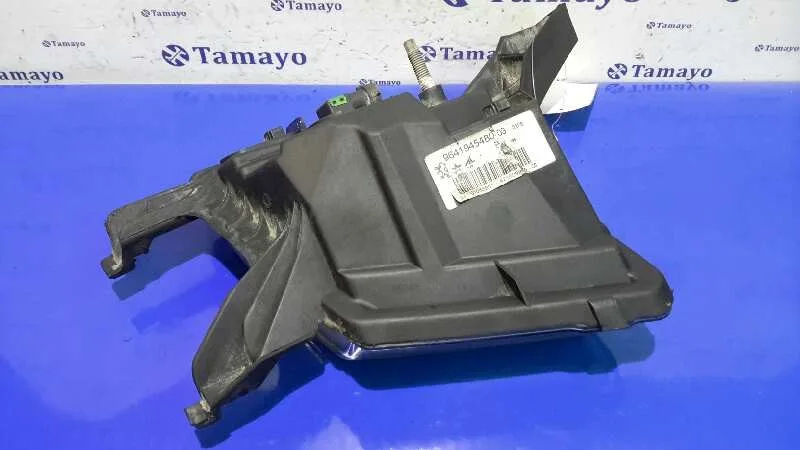 Faro Antiniebla Derecho para Peugeot 407 Sw