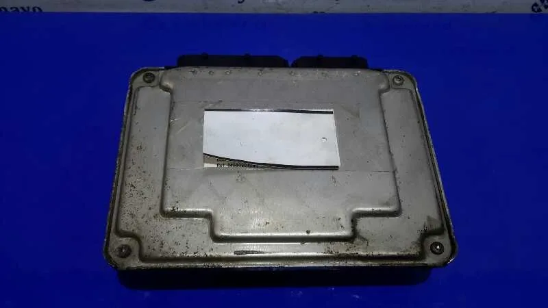 Centralita Motor Uce para Seat Ibiza (6L1)