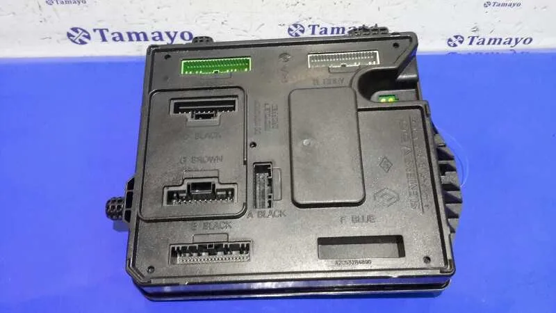 Caja Reles / Fusibles para Renault Megane Iii Berlina 5 P