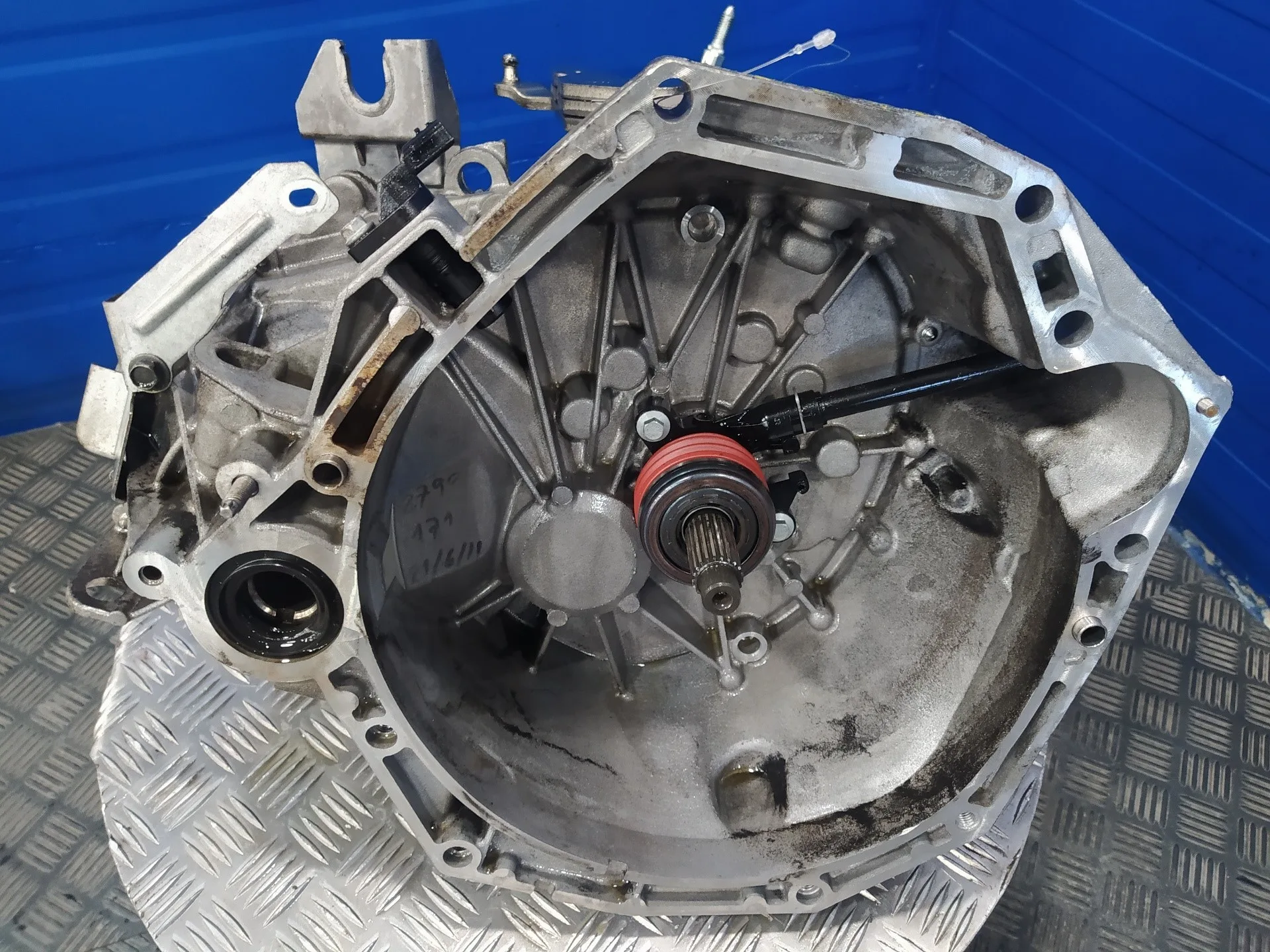 Caja Cambios para Nissan Juke (F15)