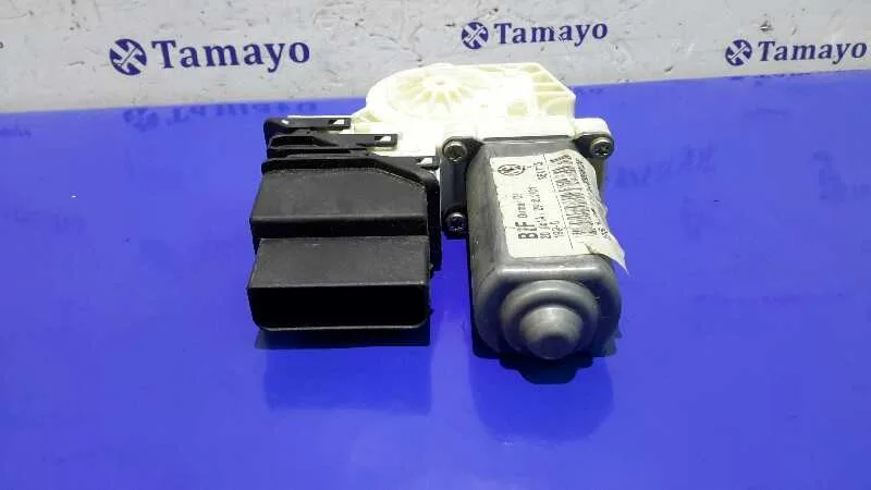 Motor Elevalunas Trasero Derecho para Seat Leon (1M1)