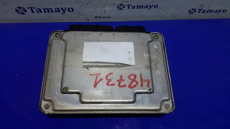 Centralita Motor Uce para Seat Leon (1M1)