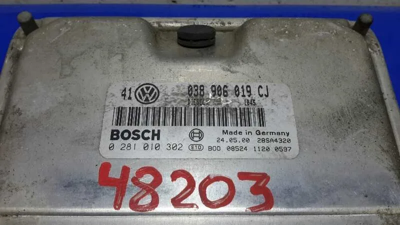 Centralita Motor Uce para Volkswagen Bora Berlina (1J2)