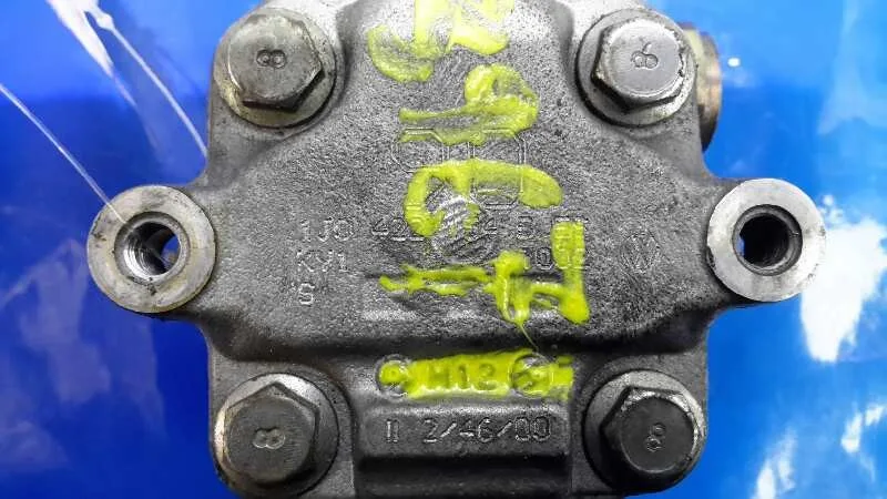 Bomba Direccion para Volkswagen Golf Iv Berlina (1J1)