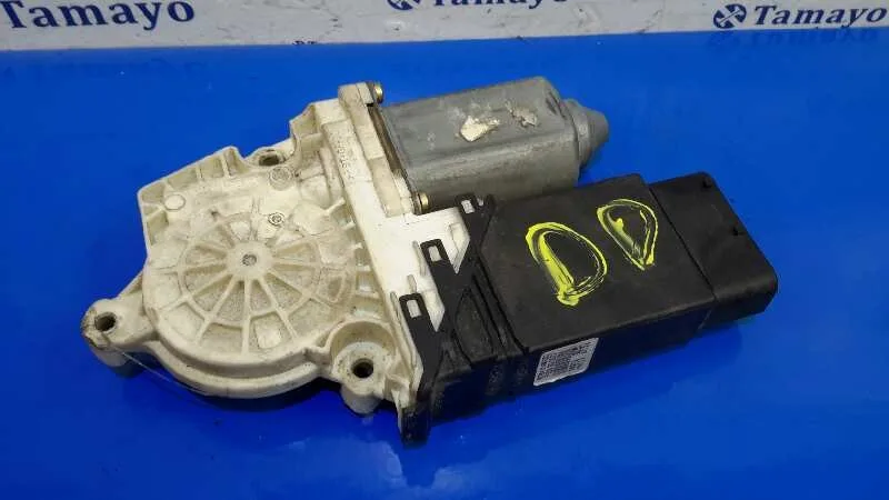 Motor Elevalunas Delantero Derecho para Seat Toledo (1M2)