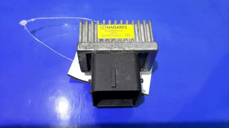 Caja Precalentamiento para Nissan Juke (F15)