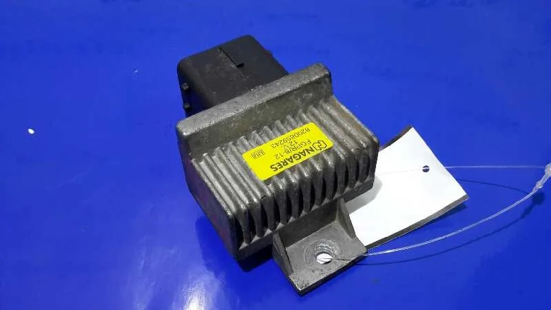 Caja Precalentamiento para Nissan Juke (F15)