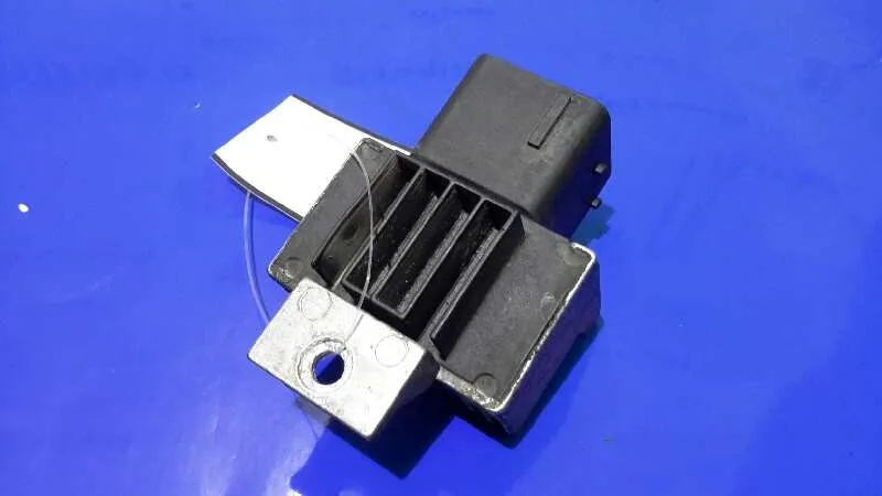 Caja Precalentamiento para Nissan Juke (F15)
