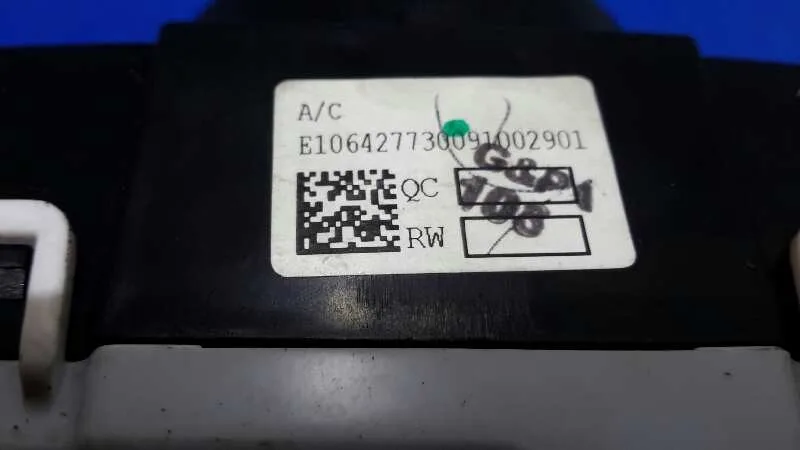 Mando Calefaccion / Aire Acondicionado para Ford Fiesta (Cb1)