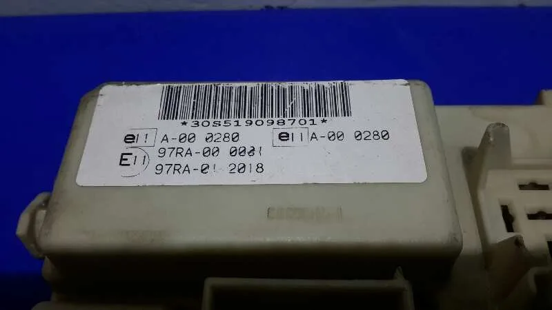 Caja Fusibles para Ford Focus Turnier (Cb4)