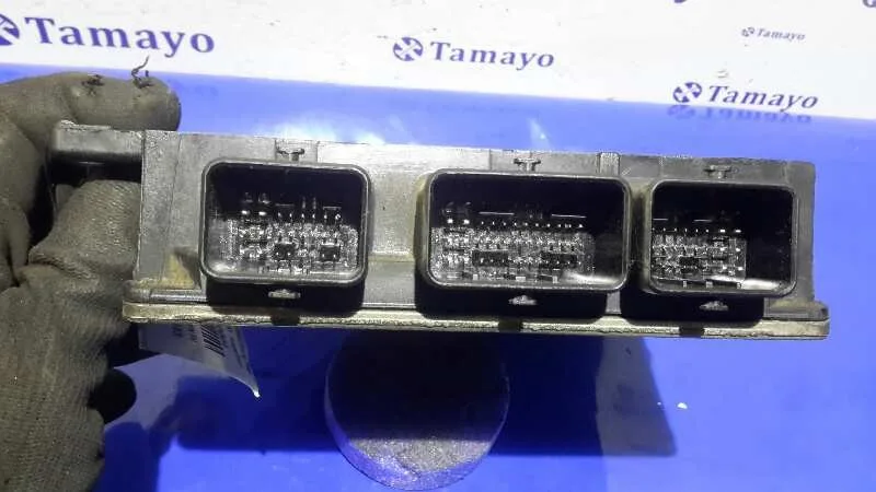 Centralita Motor Uce para Renault Megane Ii Berlina 5P