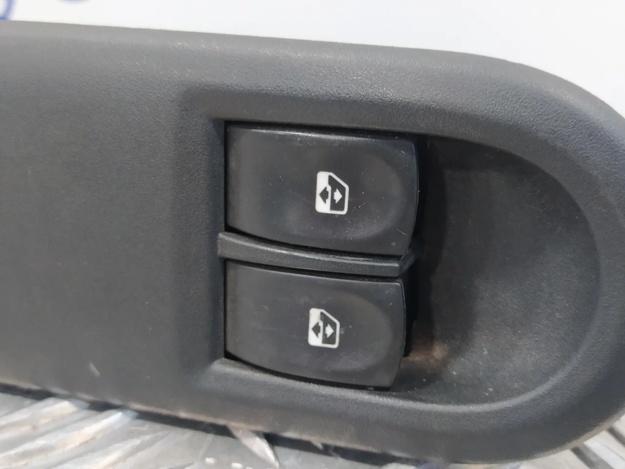 Mando Elevalunas para Renault Clio Iii