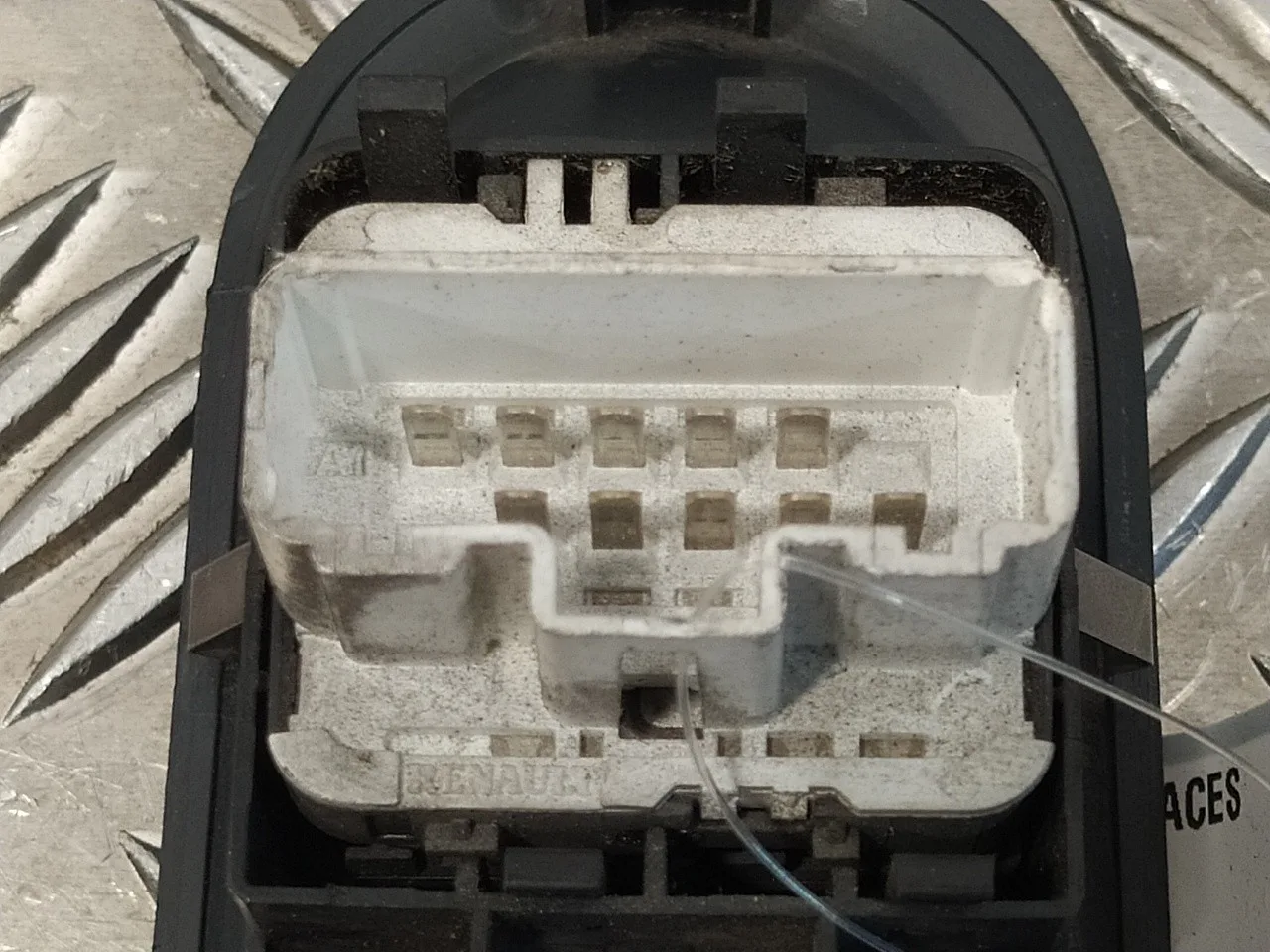 Mando Elevalunas para Renault Clio Iii