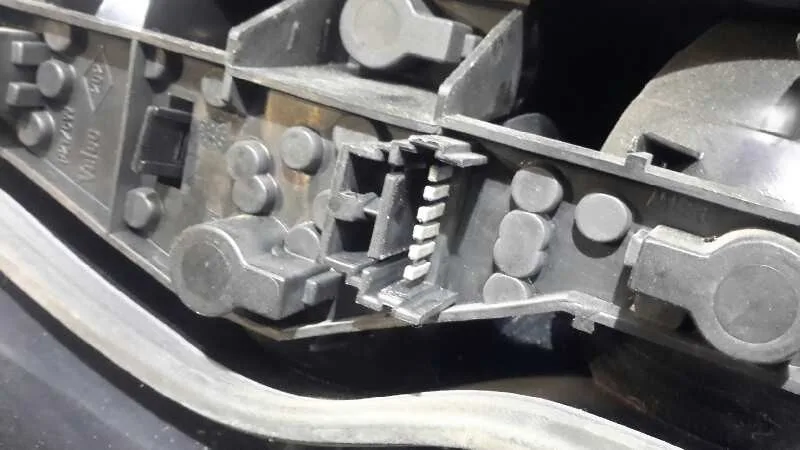 Piloto Trasero Derecho para Renault Laguna Ii Grandtour (Kg0)