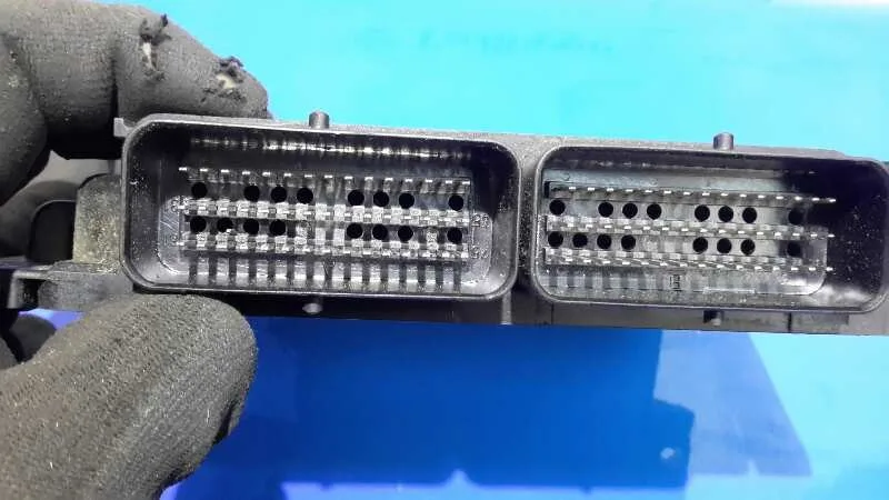 Centralita Motor Uce para Fiat Doblo (119)