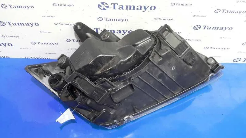 Faro Izquierdo para Ford Focus Berlina (Cap)