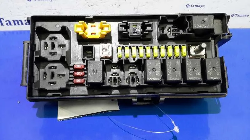 Caja Reles / Fusibles para Jeep Commander (Xk, Xh)