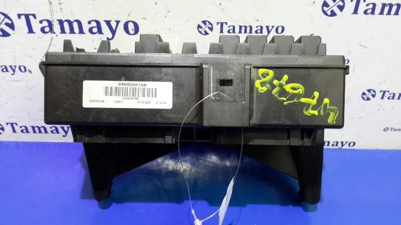 Caja Reles / Fusibles para Jeep Commander (Xk, Xh)