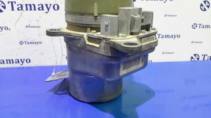 Bomba Direccion para Ford Focus Berlina (Cap)