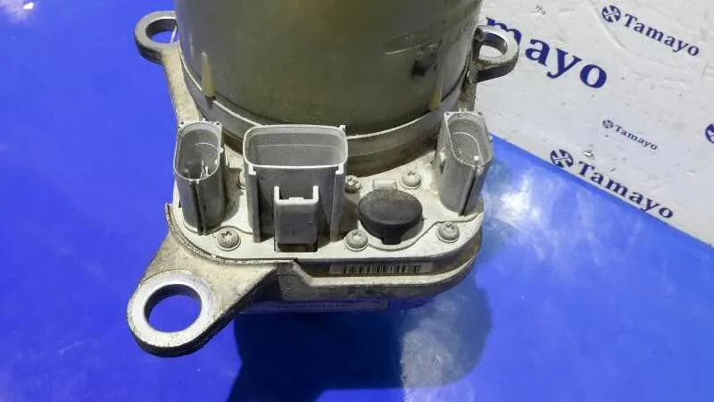Bomba Direccion para Ford Focus Berlina (Cap)